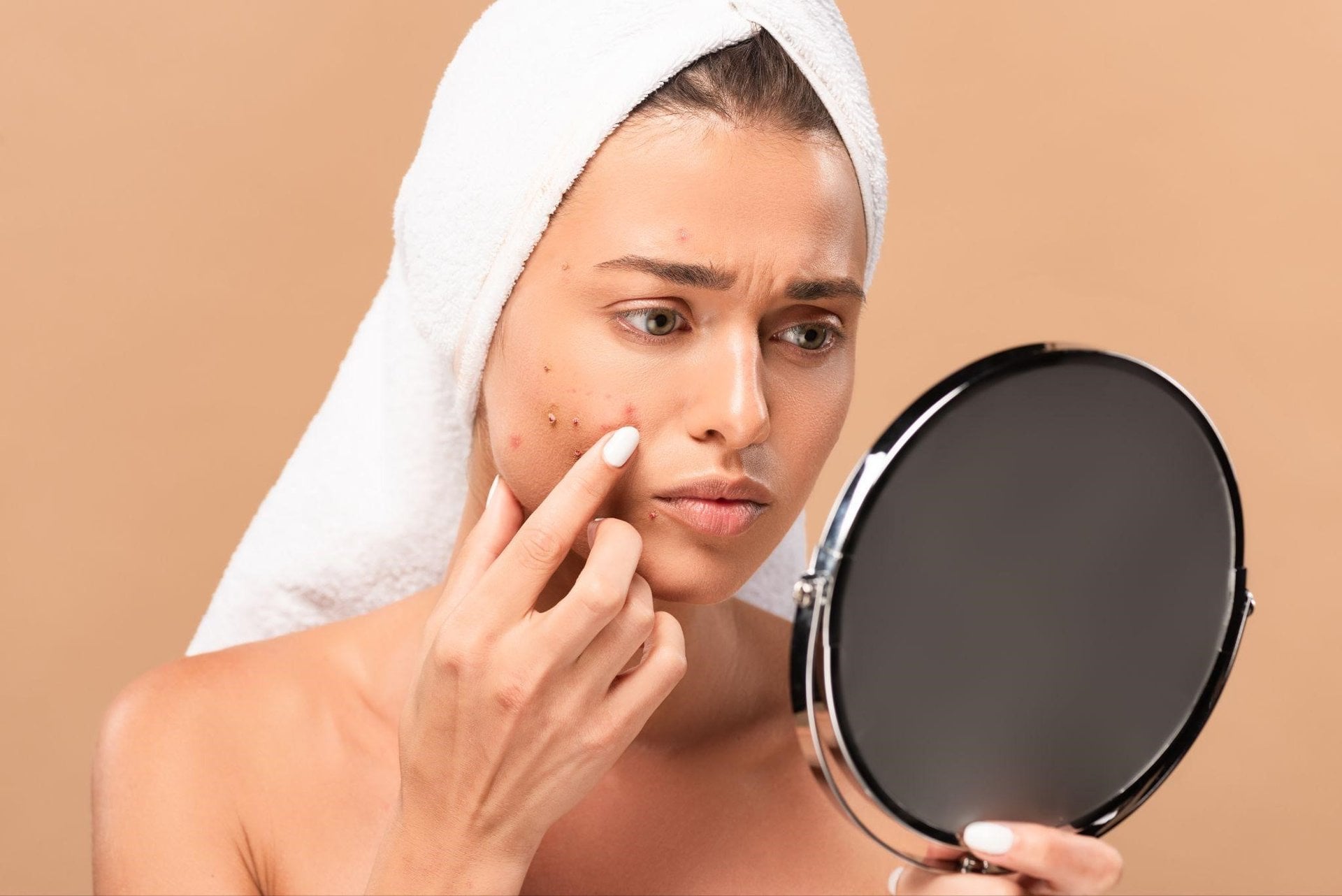 ¿Qué es la <strong>foliculitis</strong> y <strong>cómo tratarla</strong>?