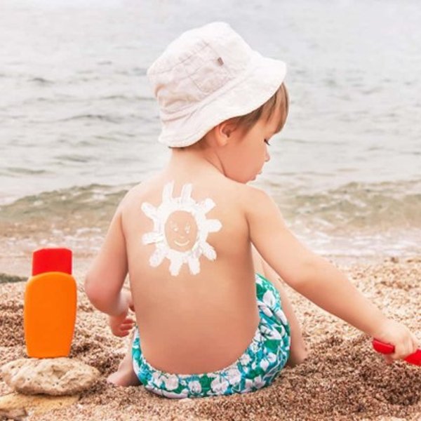 Cómo elegir el mejor protector solar para niños | La Roche Posay
